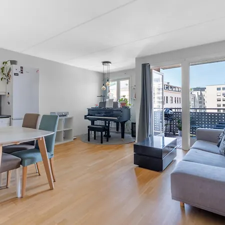 Apartment With 2 Balconies *